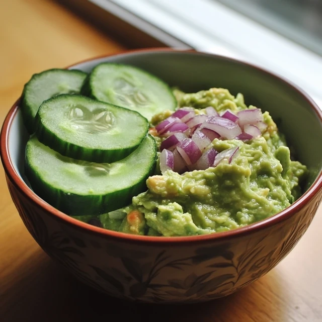 Cucumber and Guacamole